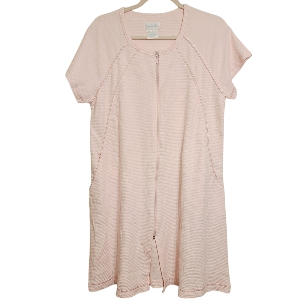 Vanity Fair | Women's Vintage Pink Short Sleeve Zip-Up Robe (Size Medium)